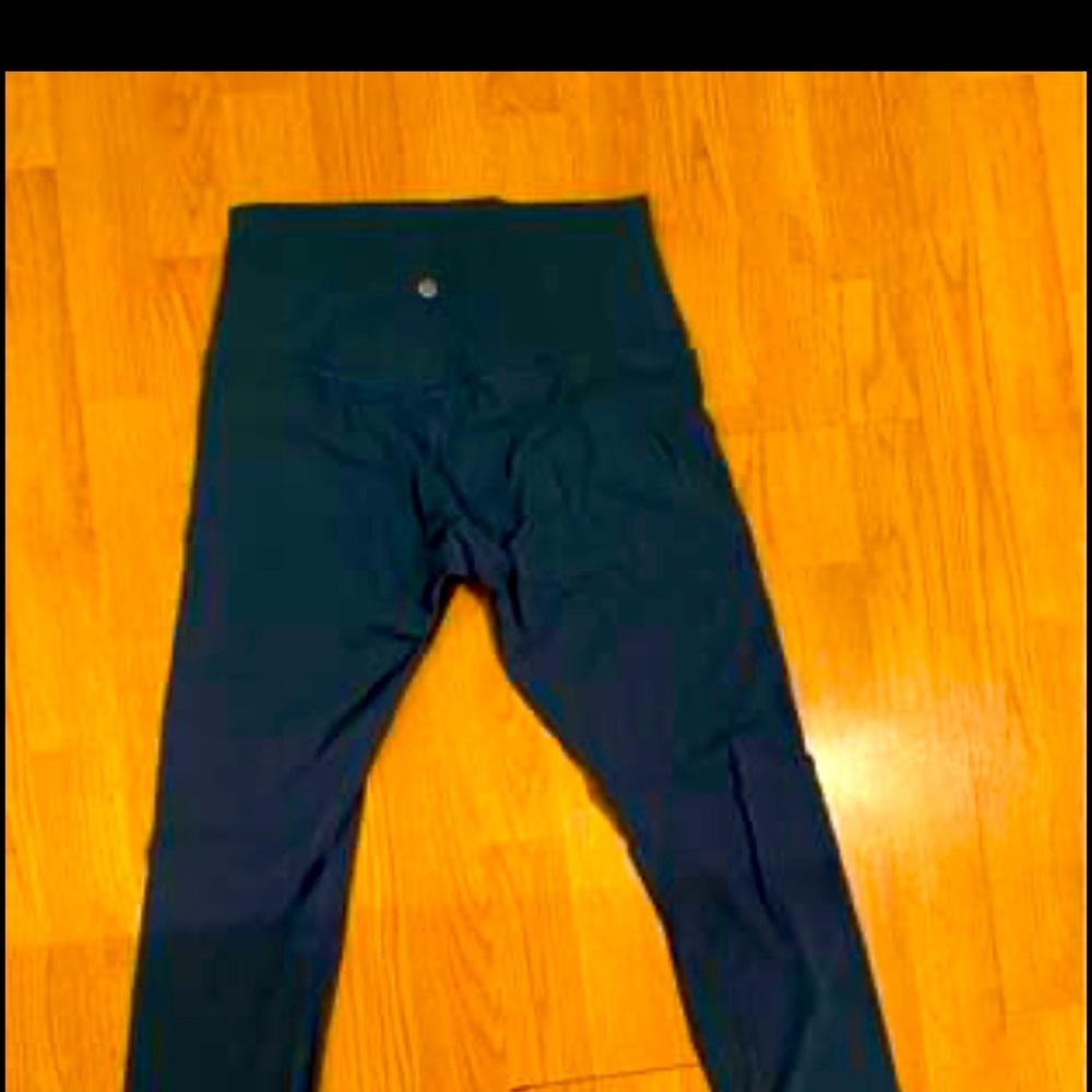 Lululemon leggings align size 8